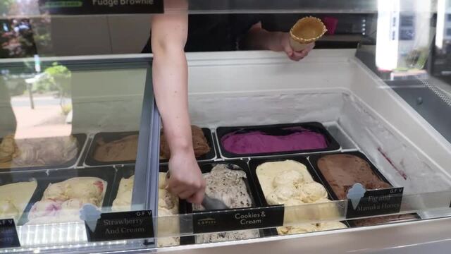 Ice cream expert's tips for the perfect scoop - NZ Herald