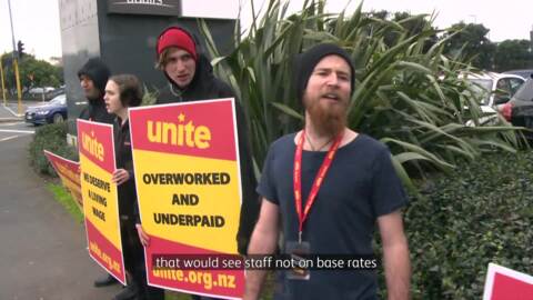 Video for Picket support for HOYTS staff threatened with lock-out