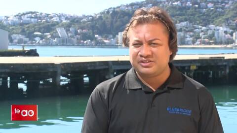 Video for Tongan Māori whānau pray for safety 