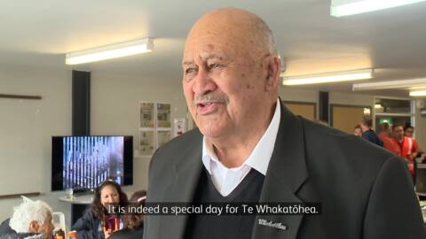Video for I whakamānuhia e Te Whakatōhea i tā rātou waka hōu, ko Kukutai