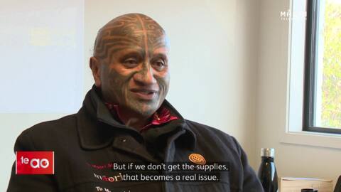 Video for Iwi leader says Māori kaumātua &#039;forgotten&#039; in vaccine rollout