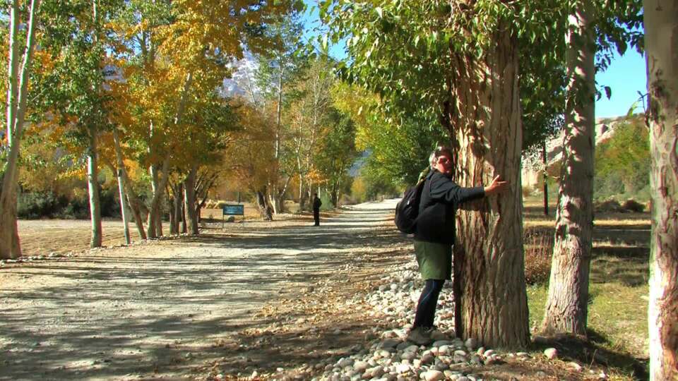 Video for Intrepid Journeys, Linda Topp in Tajikstan