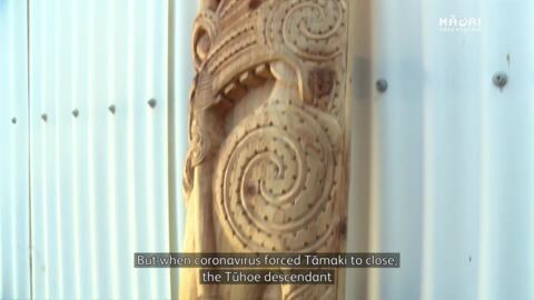 Video for Rotorua carver receives online praise for kindness