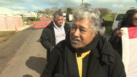 Video for Te Ao surprises Taurua whānau with Noeline&#039;s decision to move home