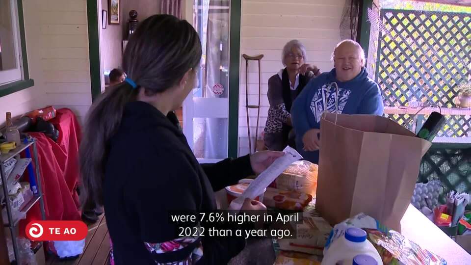 Video for Māmā Māori makes every dollar count to provide kai for tamariki 