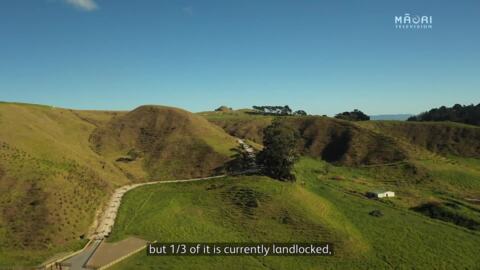 Video for  Unlocking gates for whānau Māori to access their whenua
