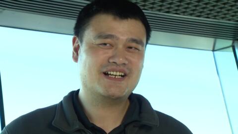 Video for Yao Ming arrives in Auckland