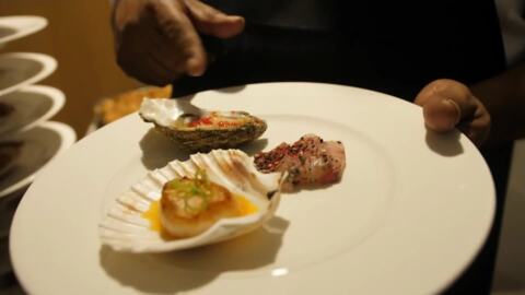 Video for Indigenous Australian chefs show themselves on the plate