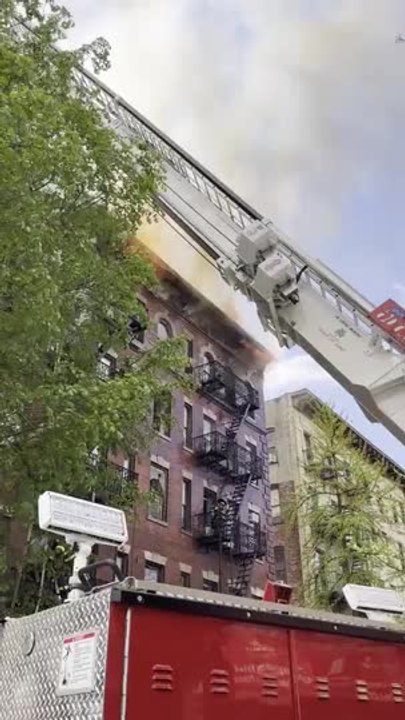 Deadly 5-Alarm Fire Rips Through Mixed-Use Bronx Building | The Weekly ...