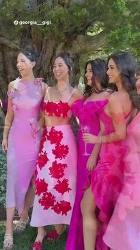 Bridesmaid's controversial two-piece set sparks debate | Kidspot