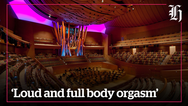 Watch Woman s loud and full body orgasm heard during LA Philharmonic concert