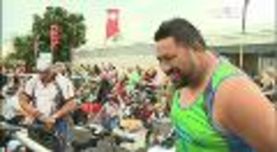 Video for Big turnout for Iron Māori three-leg race