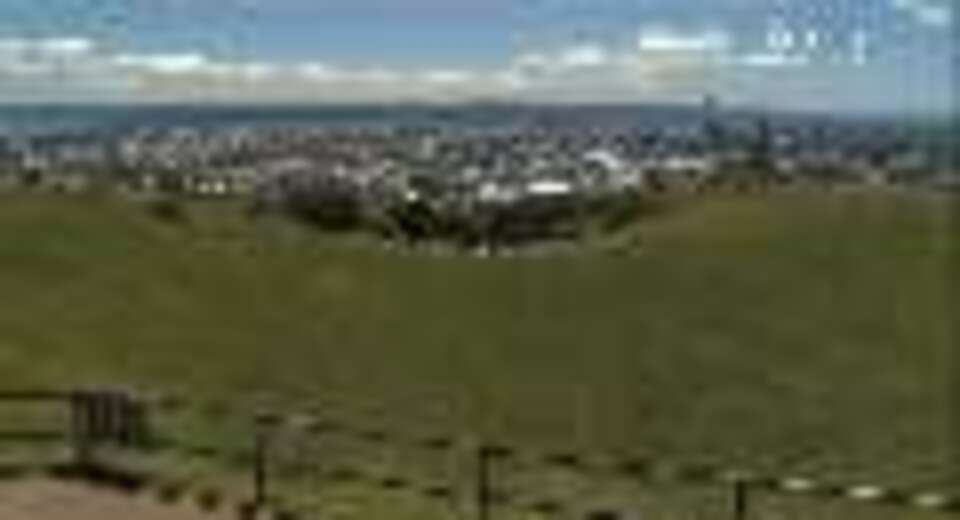 Video for Restriction to extend to all vehicle access to Auckland&#039;s summits