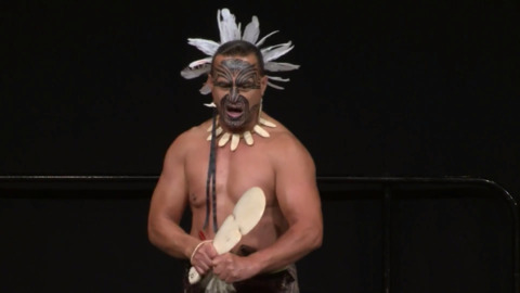 Video for Kua whakawhiwhia atu Te tohu Āpiha ki a Wetini Mitai-Ngatai