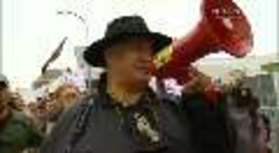Video for Fog keeps Sharples away from protest opposing Tūhoronuku mandate 