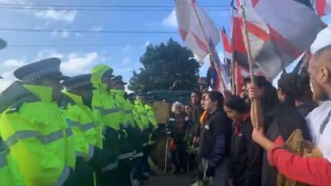 Video for Ihumātao - &quot;Tears are flowing on both sides, police and protectors&quot; 