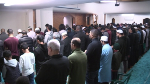 Video for Māori muslims return to mosques for Friday karakia