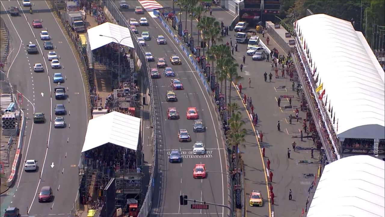 2012 ARMOR ALL Gold Coast 600 Race 2 Supercars