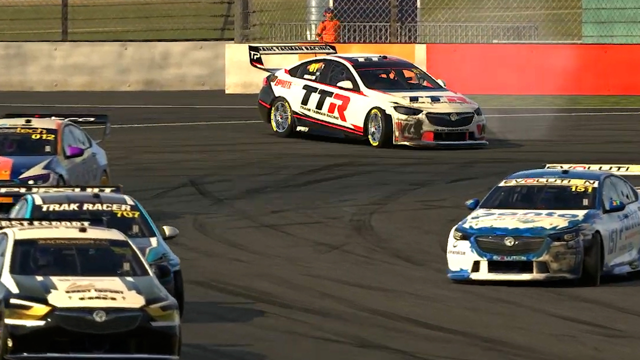 Highlights: Repco Supercars Pro Eseries Draft Race 1 | Supercars