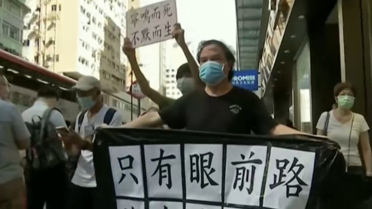 Controversial Hong Kong security law passed