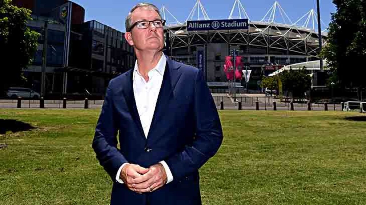 Daley accuses government of stadium scare campaign