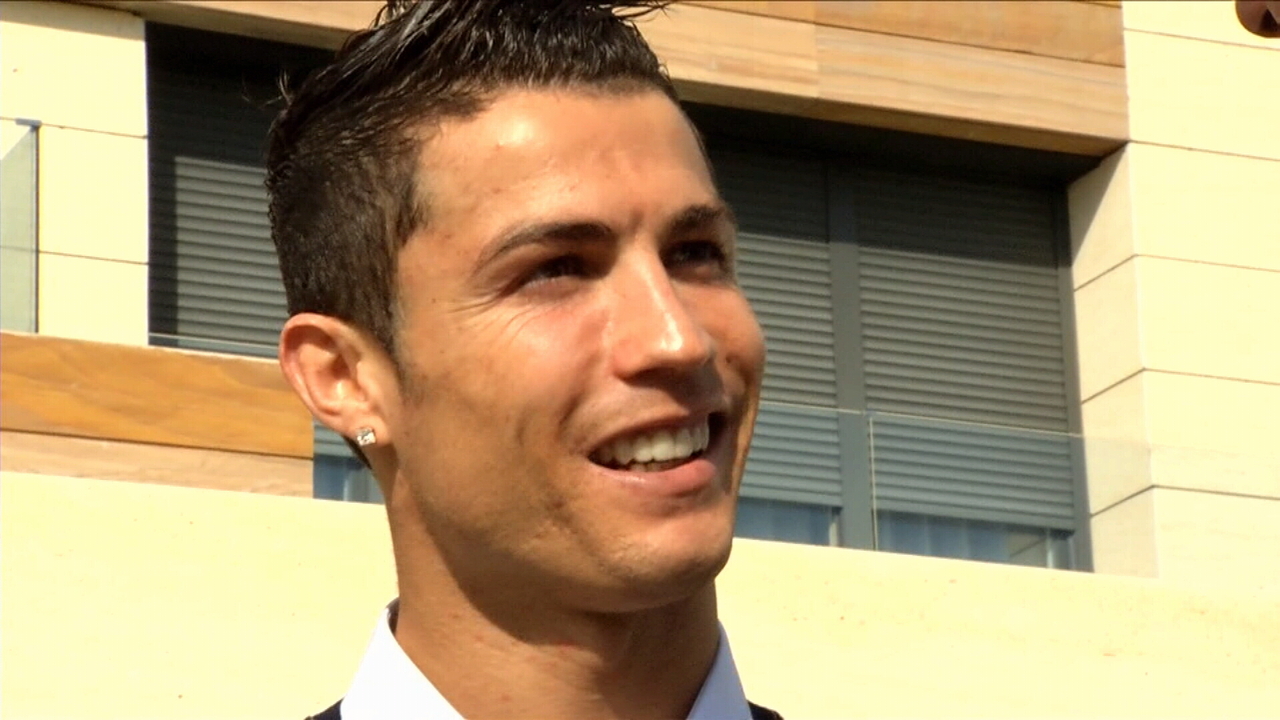 Cristiano Ronaldo Tests Positive for Coronavirus