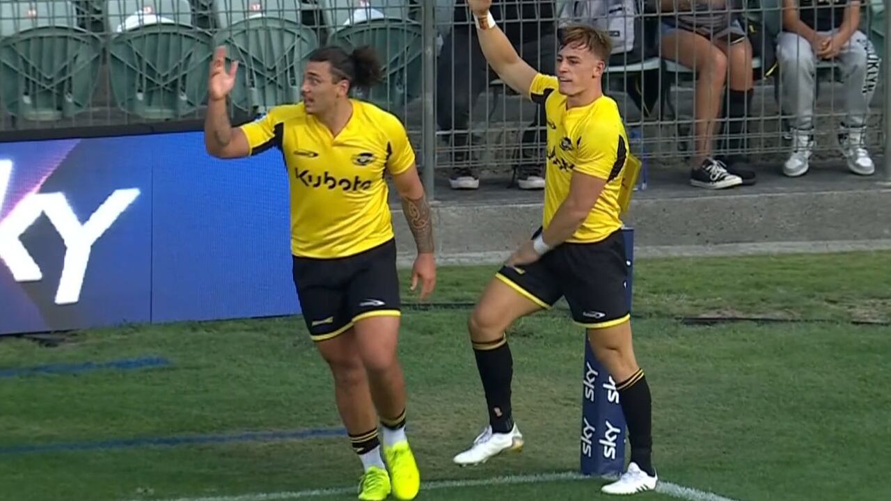 Football Tv Guide Sky Sports Golf Love Stars On Return From Injury