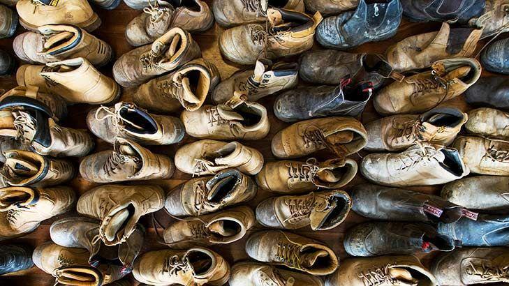 Hot shoes shuffle: Police try to return thousands of stolen shoes