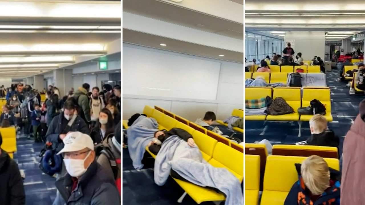 Aussies stranded in Japan airport for 18 hours