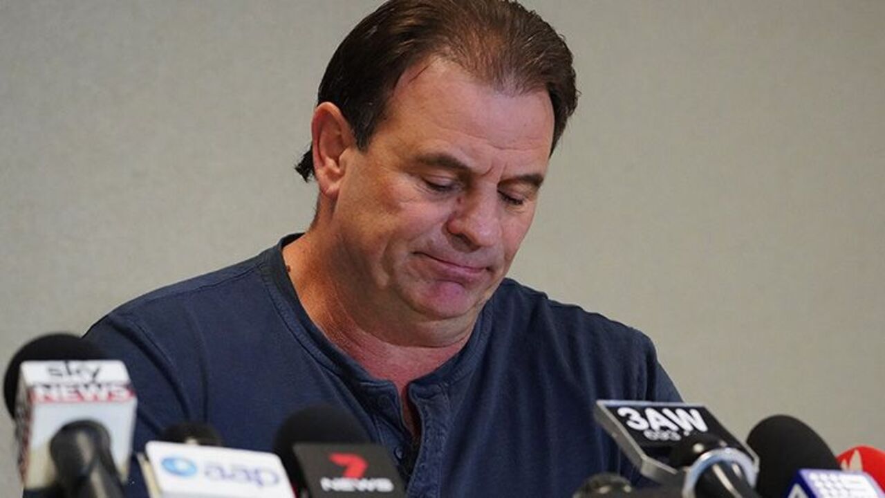 Union boss won't resign