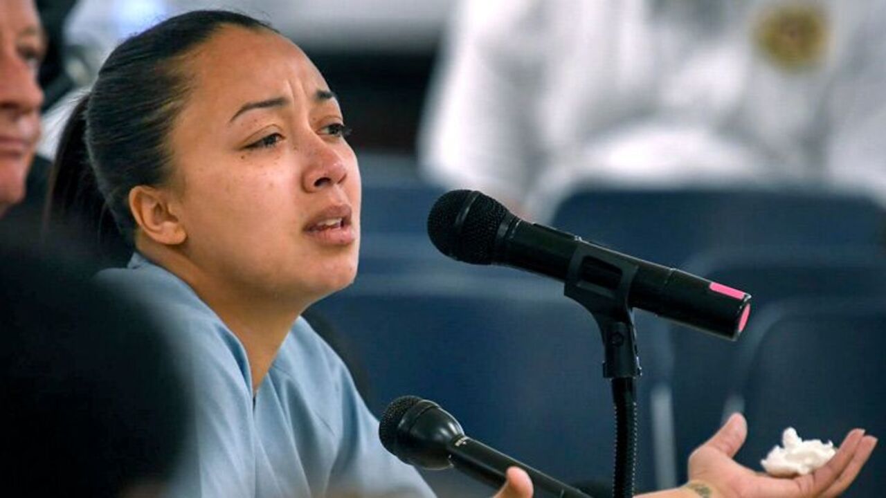 Sex trafficking victim who murdered man granted clemency