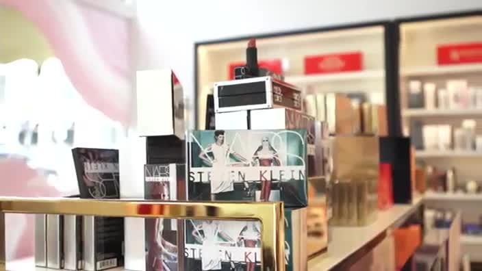 Mecca Maxima in Brisbane's Queen Street Mall at Wintergarden to