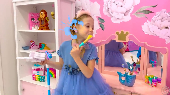 Like Nastya, Ryan's World: star earns $93 million filming