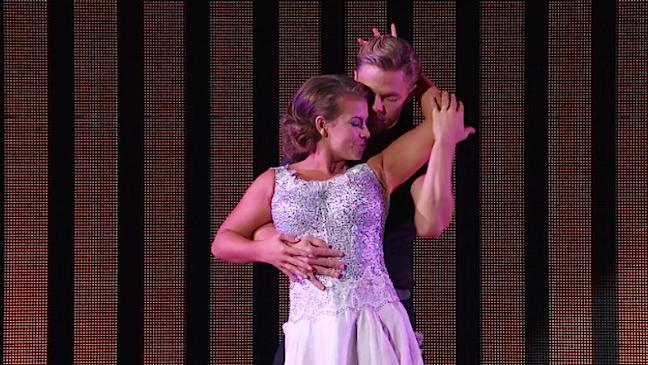 Derek Hough Watch World Of Dance Season Dancing With The Stars