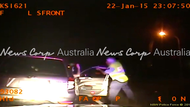 Watch Dramatic Footage Captures Cops Appalling Behaviour Tweed