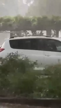 Intense rain and winds lash parts of Victoria | news.com.au — Australia ...