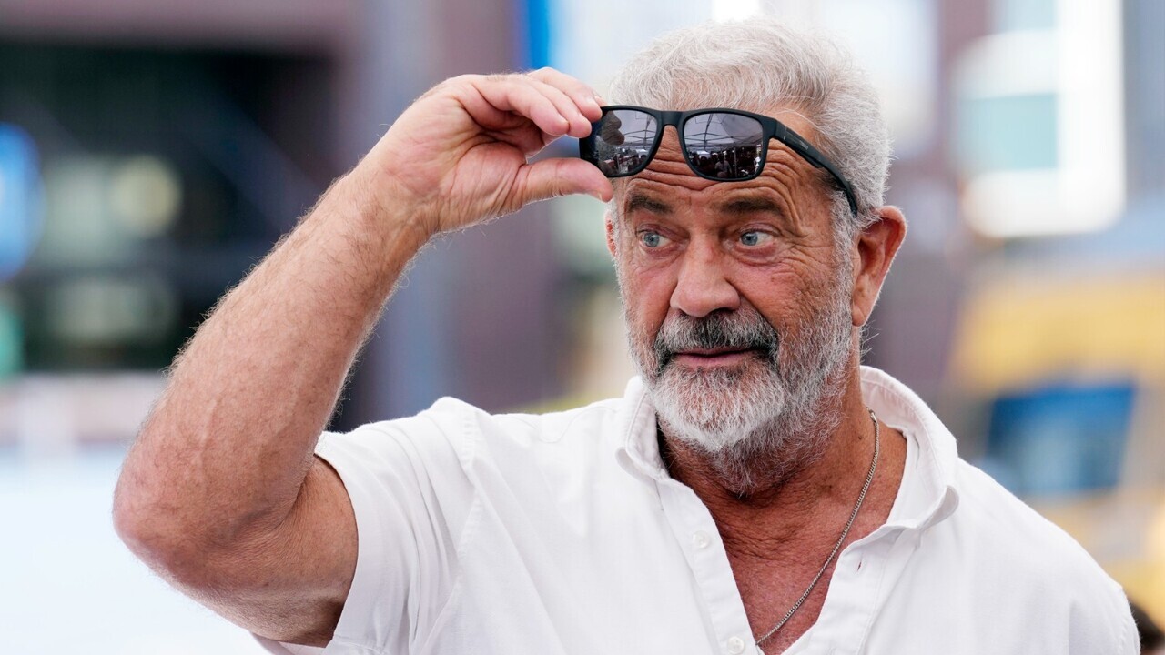 Mel Gibson ‘sets social media on fire’ following blistering assessment of  Kamala Harris