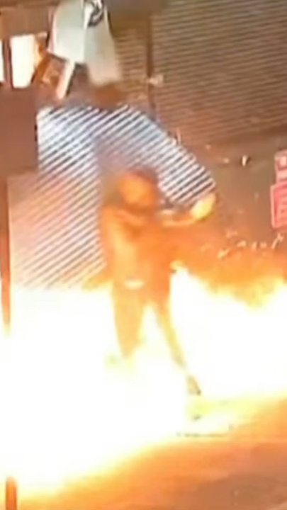 Tobacco war Melbourne sees store set on fire in Campbellfield