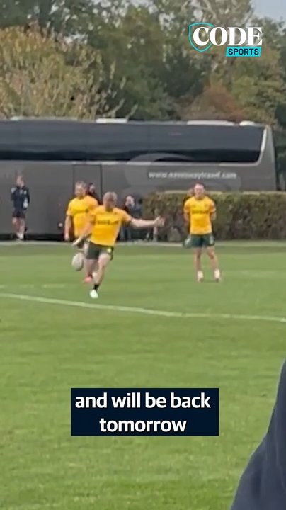 Bulldog Ritchie joins in on Kangaroos skills session | NT News