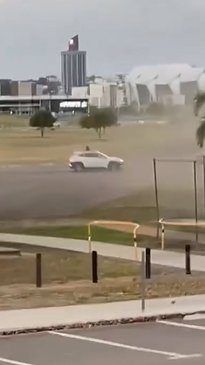 Teens joyride in allegedly stolen cars | news.com.au — Australia’s ...