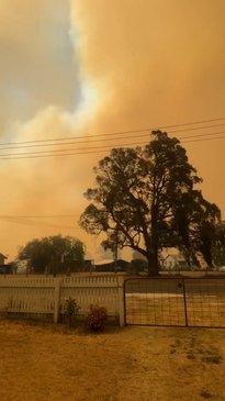 Inside horror bushfire at Wallangarra | news.com.au — Australia’s ...