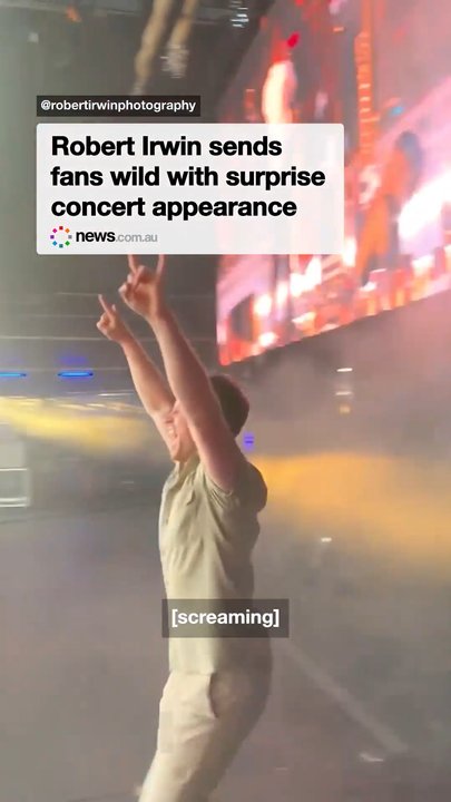 Robert Irwin sends fans wild with surprise concert appearance | news ...