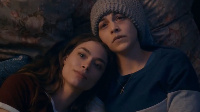 Aussie actress Eliza Scanlen hits the red carpet at the New York