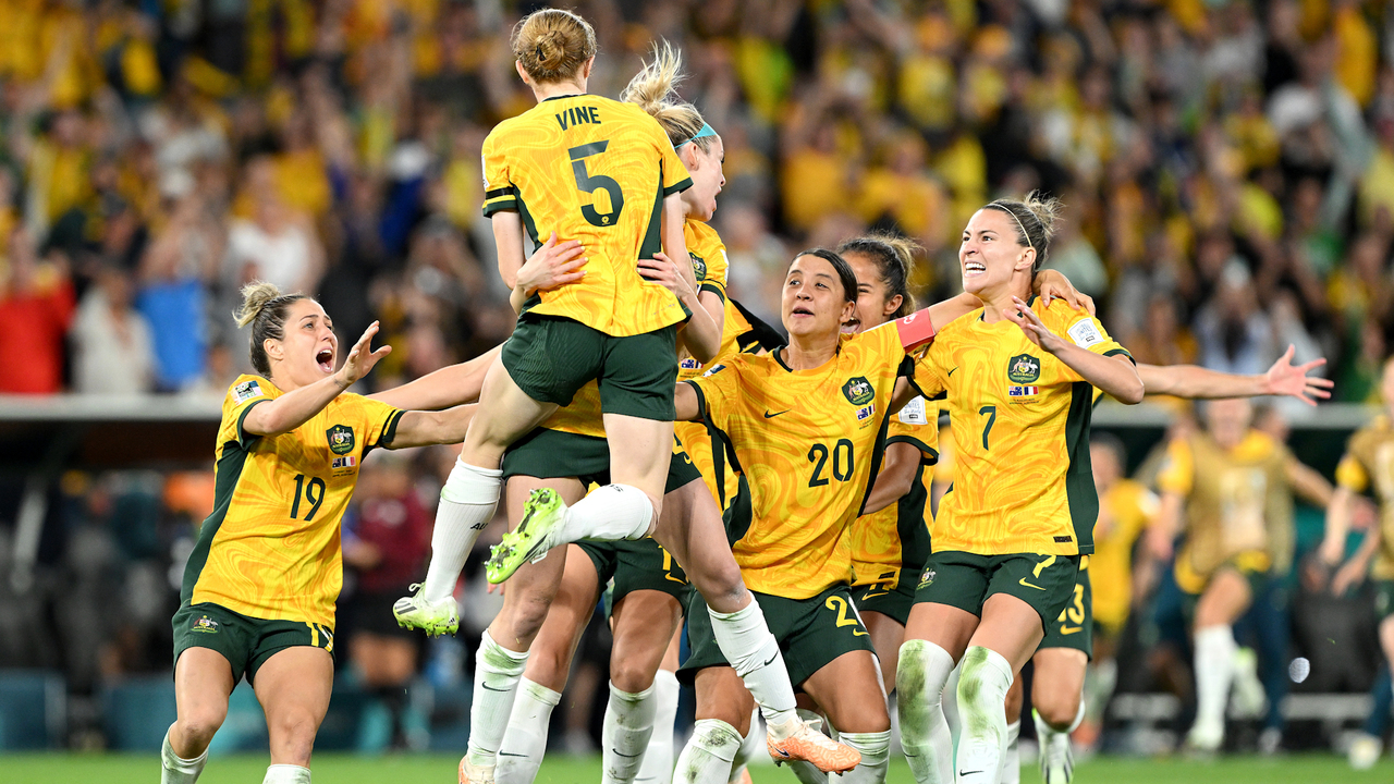 How the internet reacted to the Matildas' penalty shootout triumph over France at the Women's World Cup - ABC News