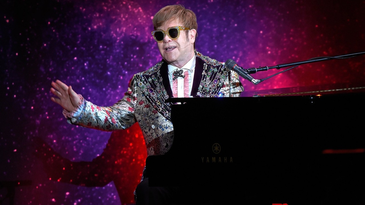 Sir Elton John retiring from touring | Sky News Australia