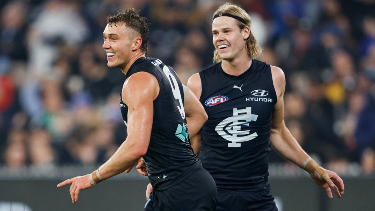 Cripps creeps out the back and goes whack