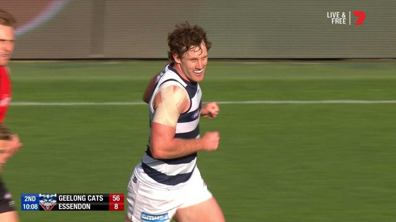 Cats Sharpen Claws By Shredding Bombers Finals Hopes