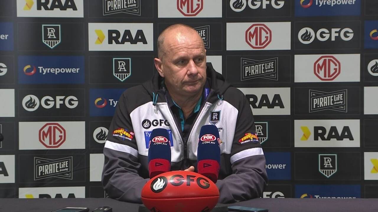 John Worsfold gives curious response to why Bombers are struggling