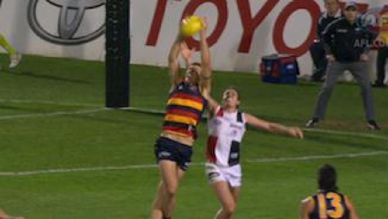 Tippett's return won't distract Hinkley