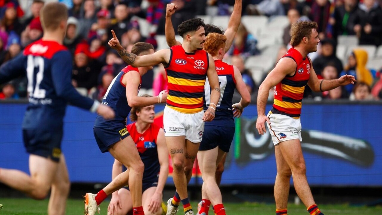 AFL 2023: Key stats reveal why Adelaide Crows struggle away from home